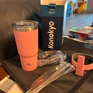 Pink Konokyo Tumbler with Lid